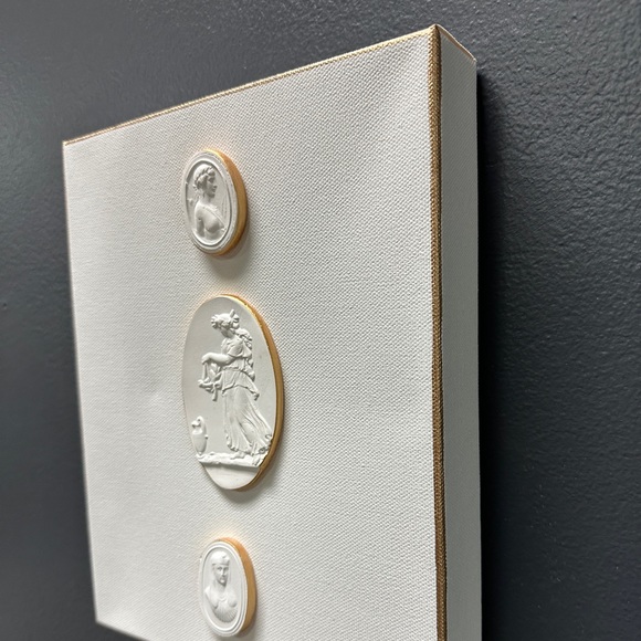 Triple Intaglio Canvas With Gold Trim - Picture 2 of 6